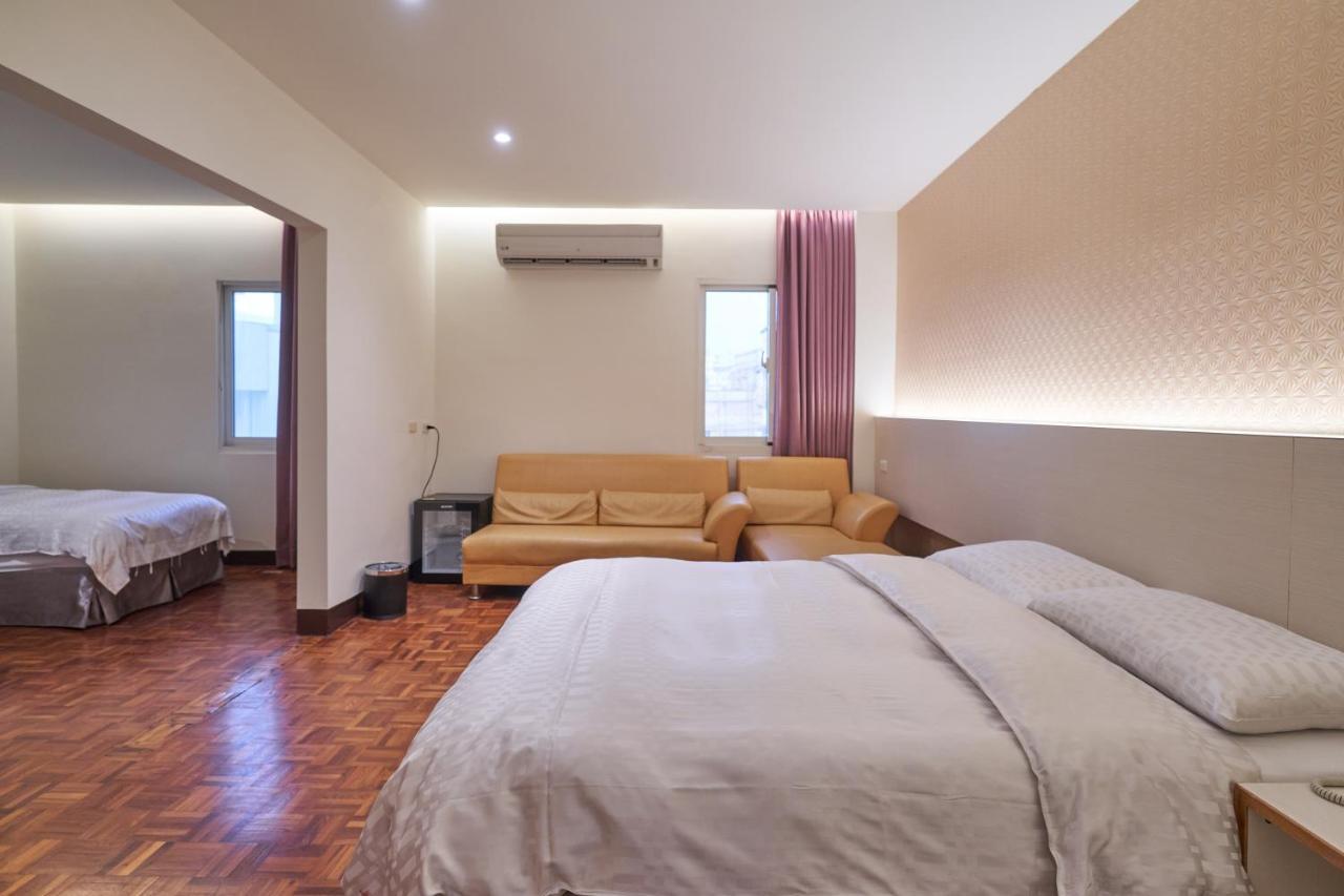 Yung An Business Hotel Dounan Exterior photo