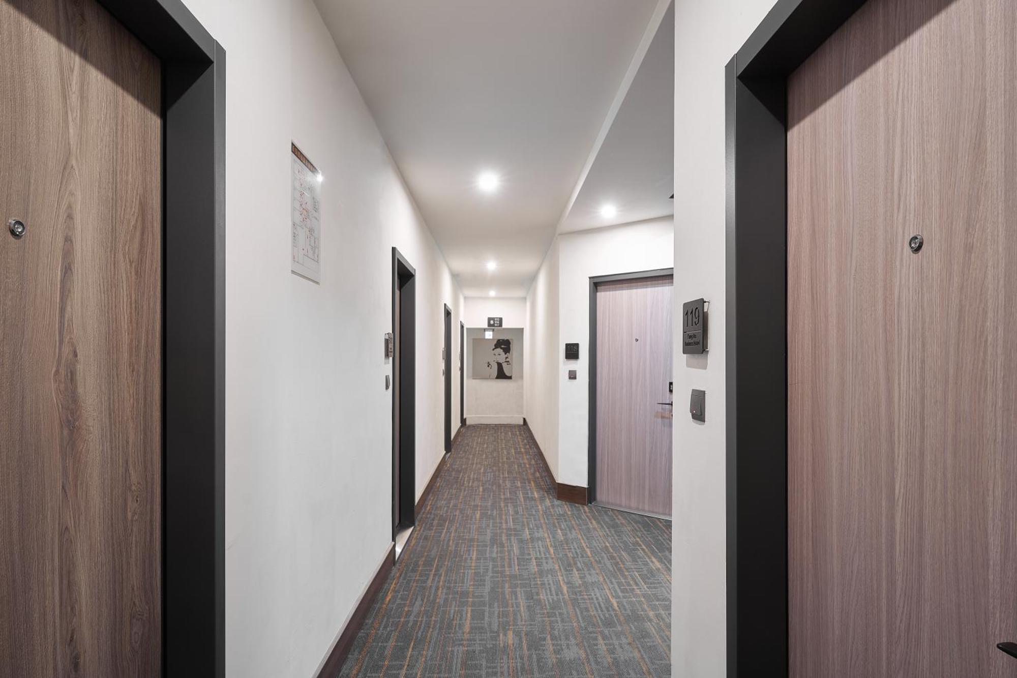 Yung An Business Hotel Dounan Exterior photo